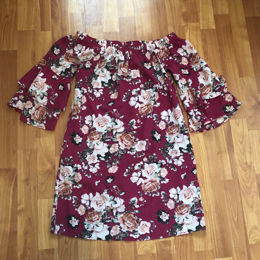 Off the shoulder Dress